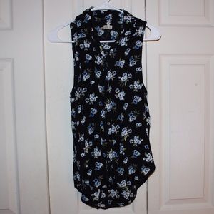 Hollister Floral Button Up Shirt